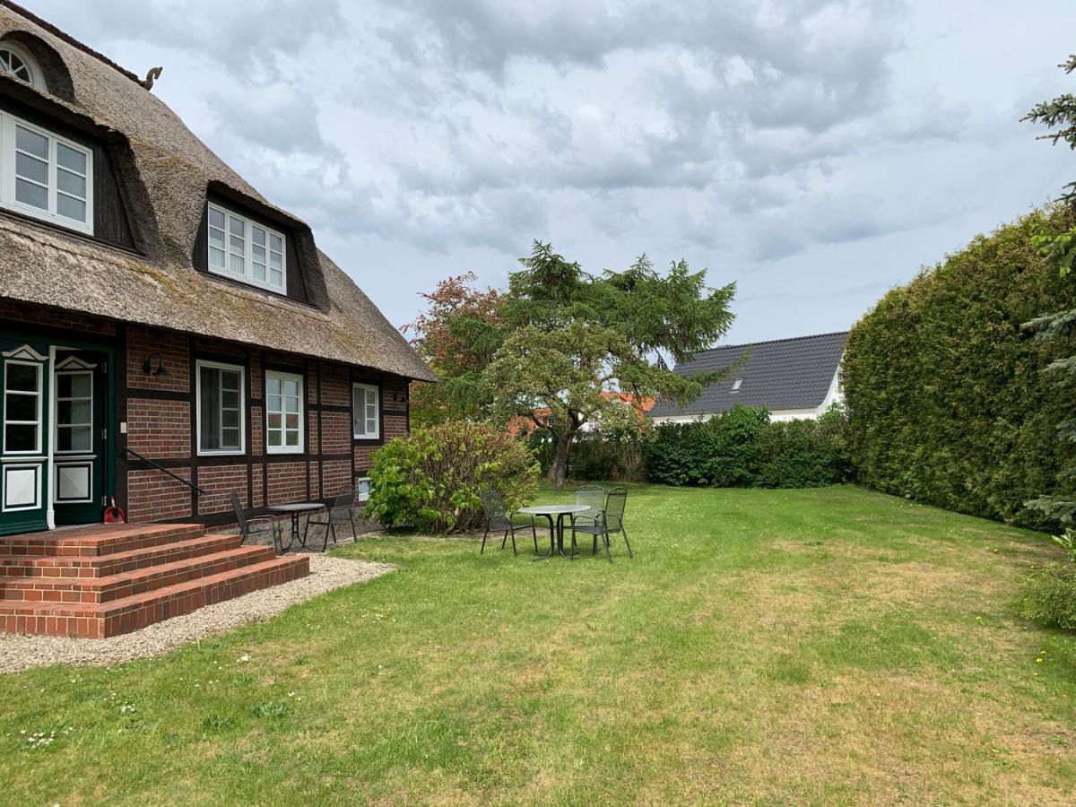 Reet Und Meer Beckerwitz Hohenkirchen  Exterior foto